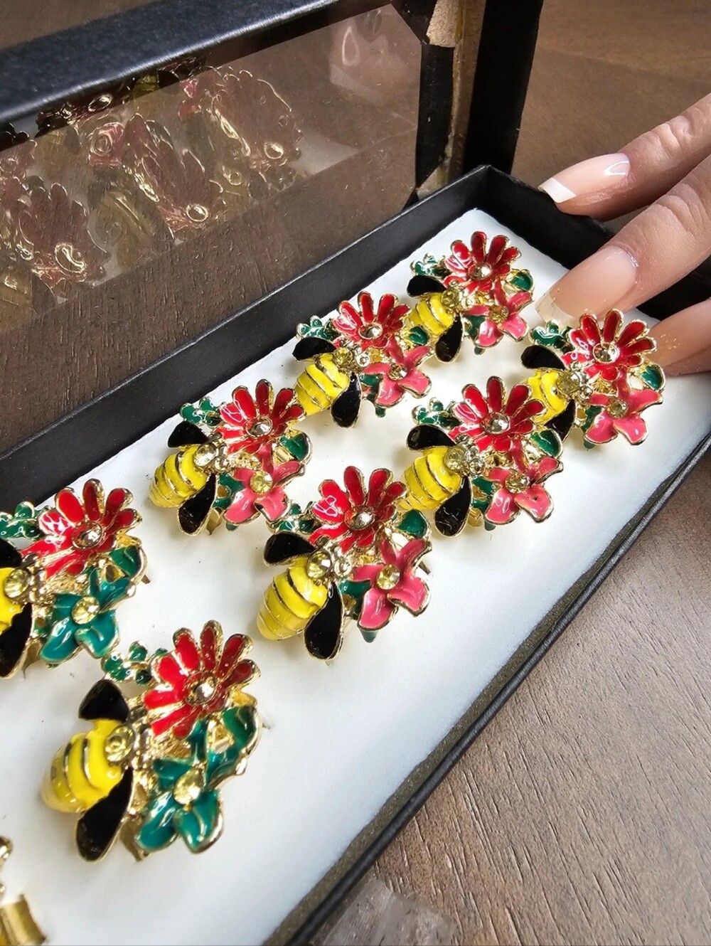 🆕️Lot 12 Custom Rings 2 Rhinestones Bees & Flowers. Gold Adjustable Band.